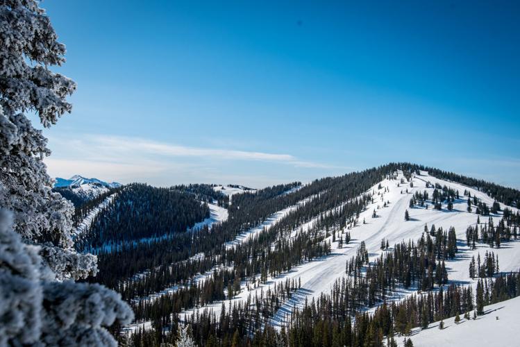 Monarch Mountain Resort