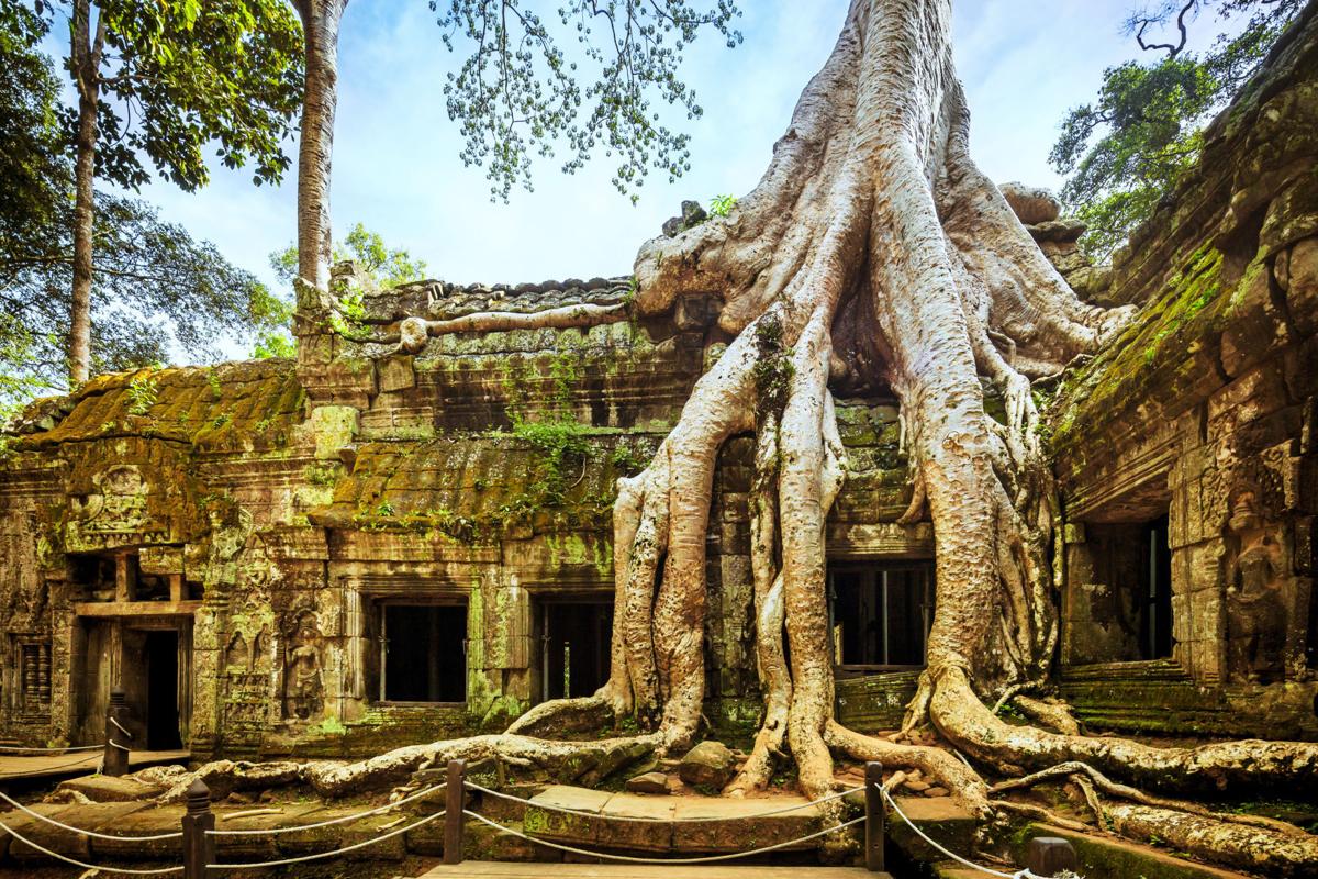 9 Trips of a Lifetime to Add to Your Travel Bucket List