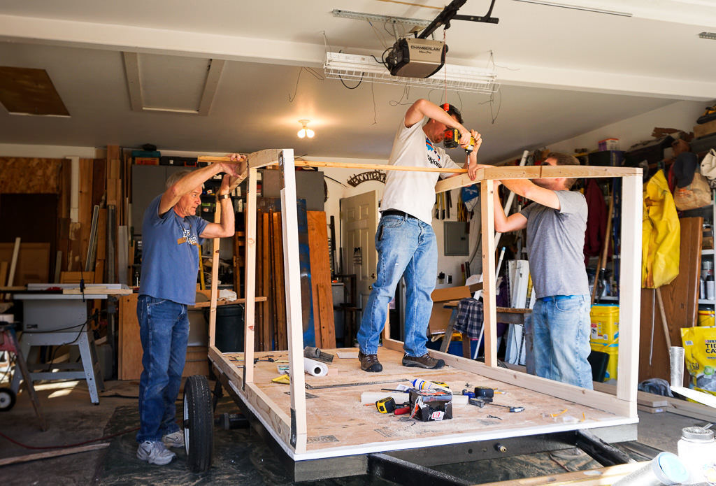 Building the Ultimate Teardrop Camper, Part 2: Trouble in Bear-a-dise