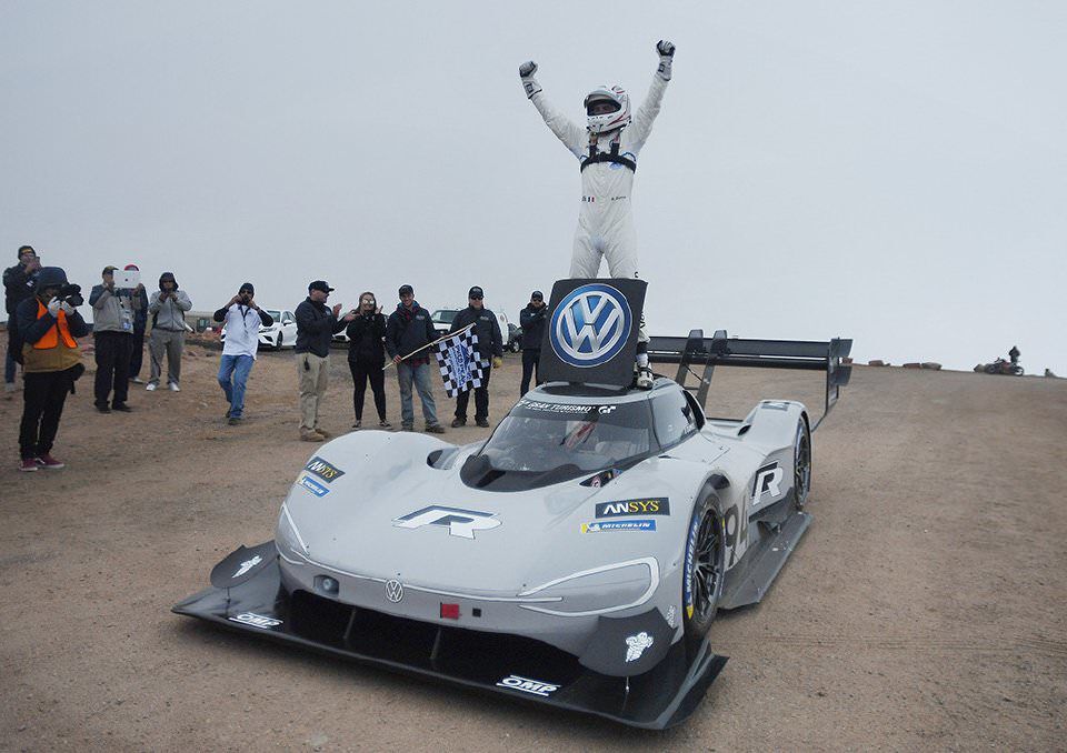 Electric car smashes Pikes Peak Hill Climb record