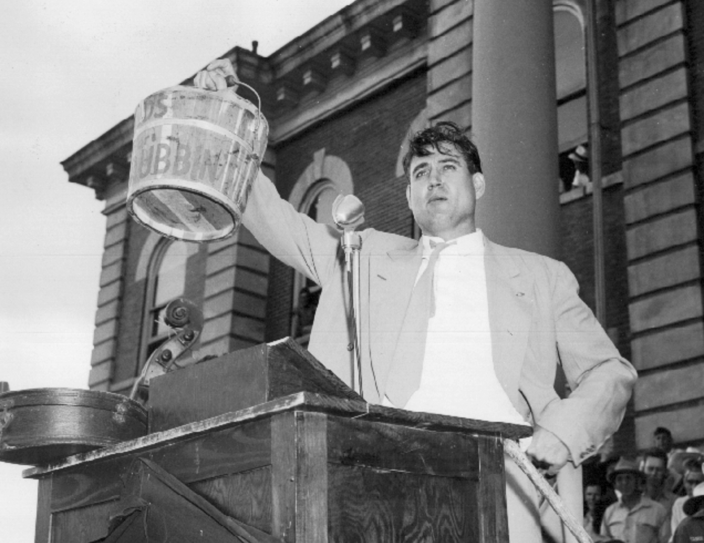 INSIGHTS | ‘Y’all Come’ isn’t on the playlist of Colorado’s candidates for governor