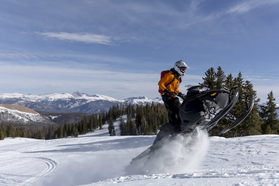 The 5 Awesome Snowmobiling Destinations in Colorado