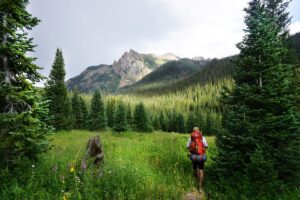 9 Tips to Help You Not Be a Jerk on the Trail