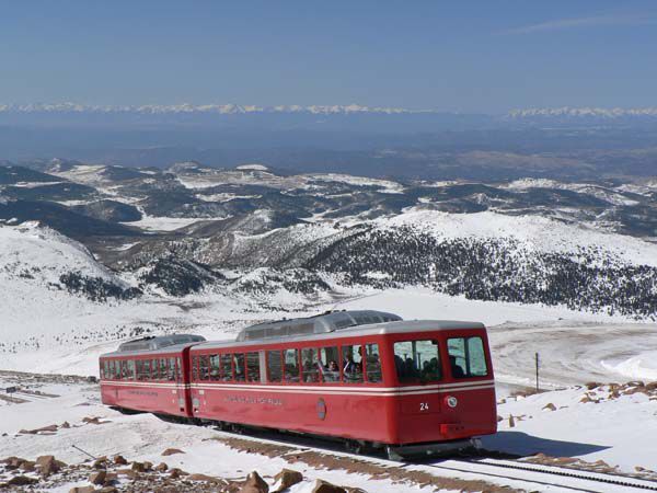 Pikes Peak Cog Railway orders parts for $100 million rebuilding project