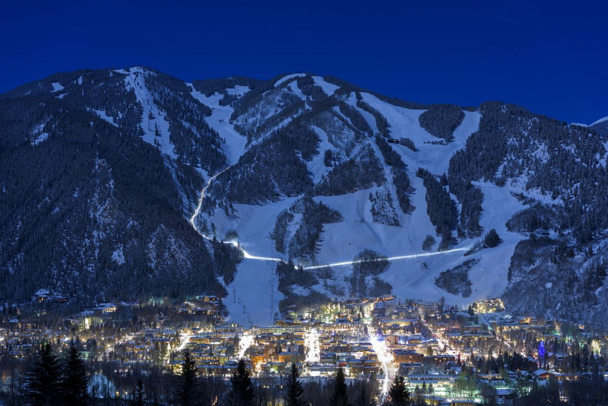 Snowboarder dies in Colorado terrain park