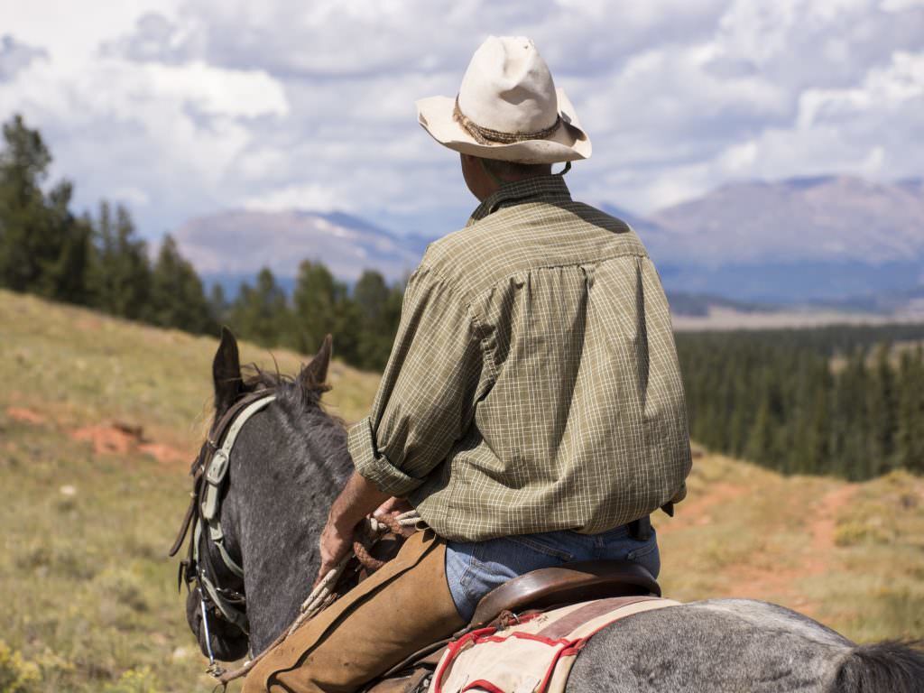 4 Activities for an Awesome Weekend Getaway in Park County this Summer