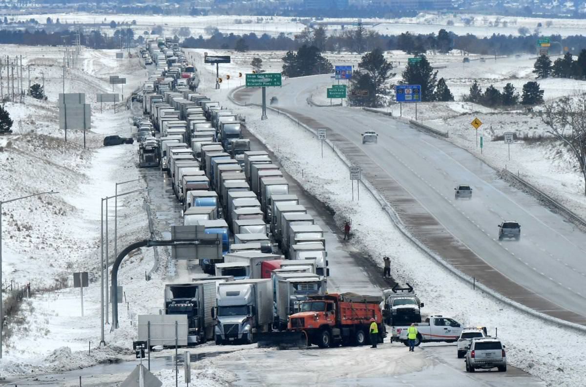CDOT warns to avoid major roads during incoming snowstorm