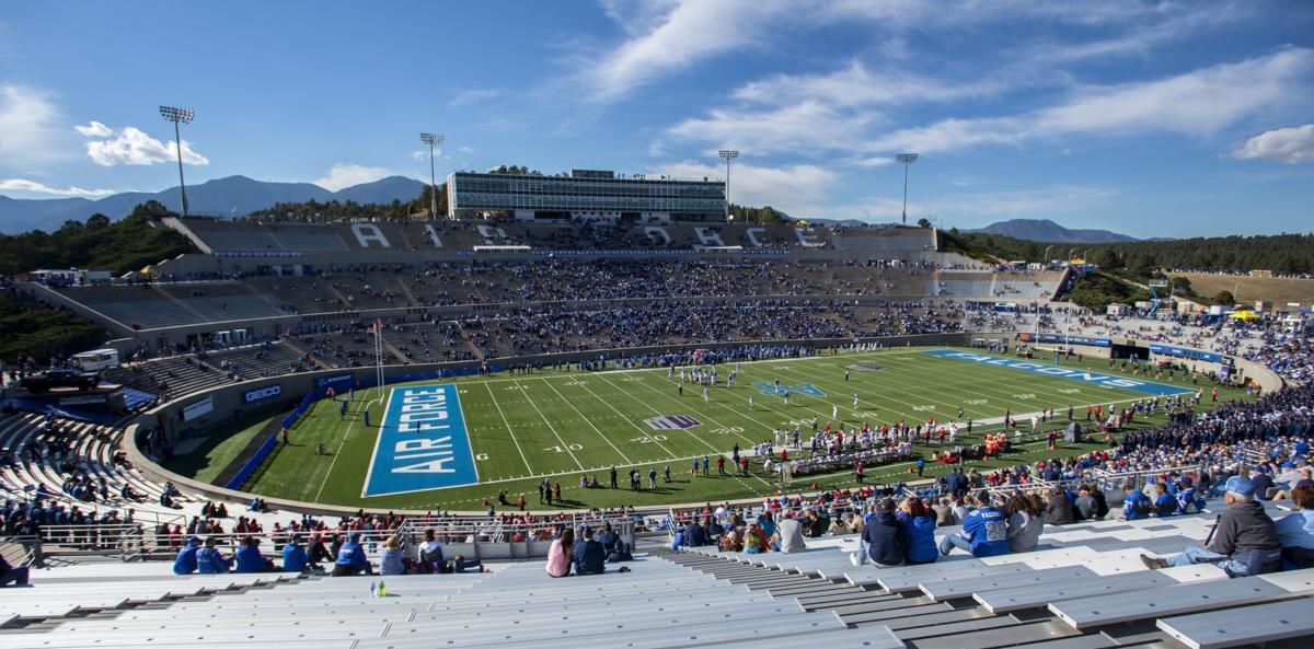 Outdoor NHL game coming to Colorado mountain scene