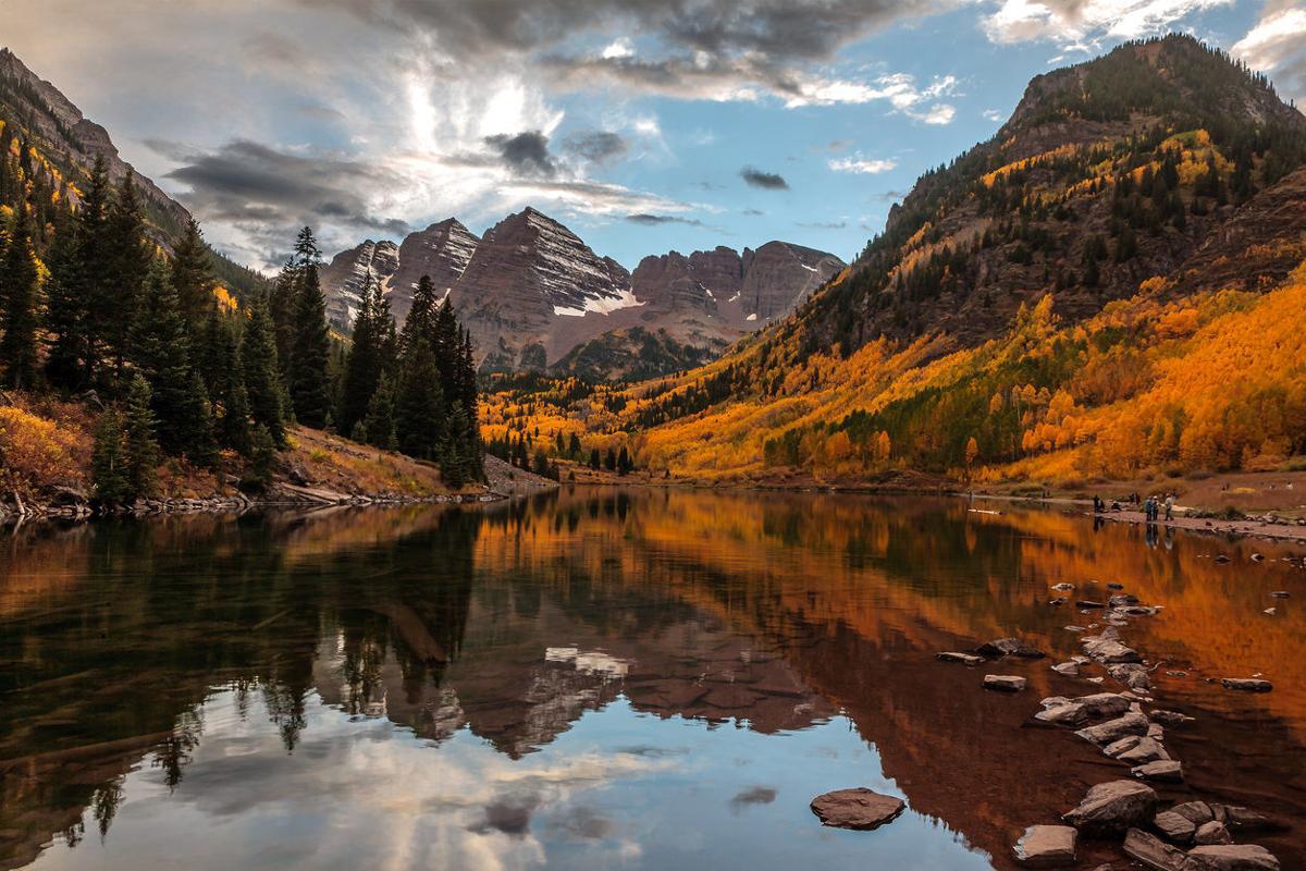 Hikers lost in Aspen after wrong turn in the dark