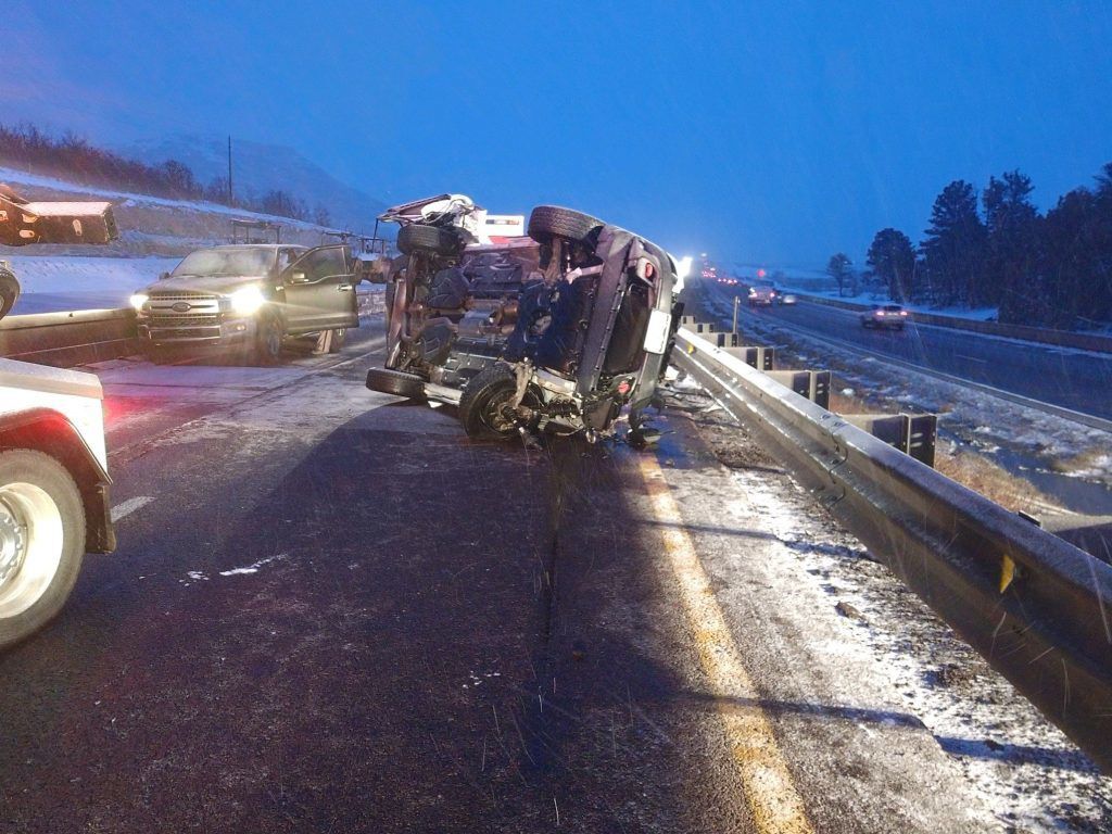 Fatal wreck causes extended closure on Colorado interstate