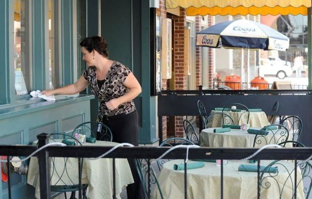 Colorado Springs to close road for in-street downtown dining