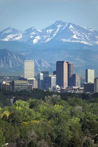Report shows Denver’s monthly rent declines in city, rent in suburbs rises