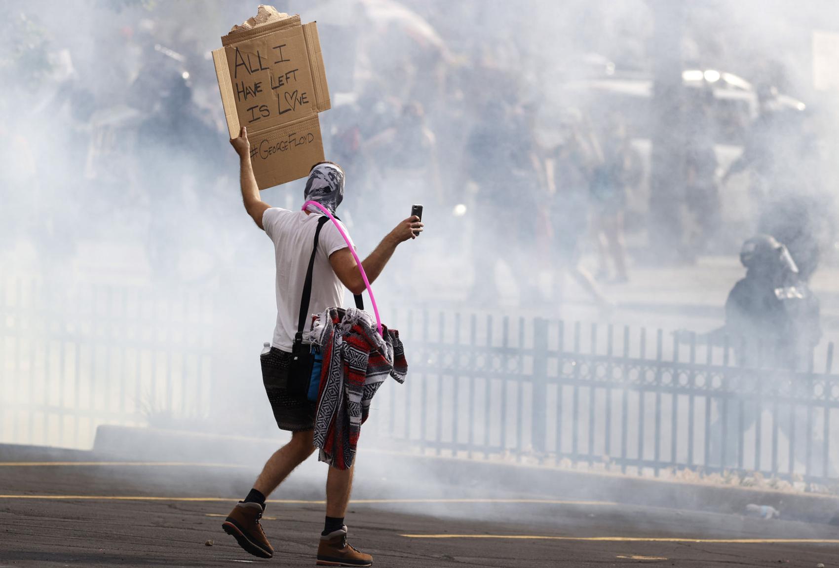 Denver mayor extends curfew amid continued protesting, rioting