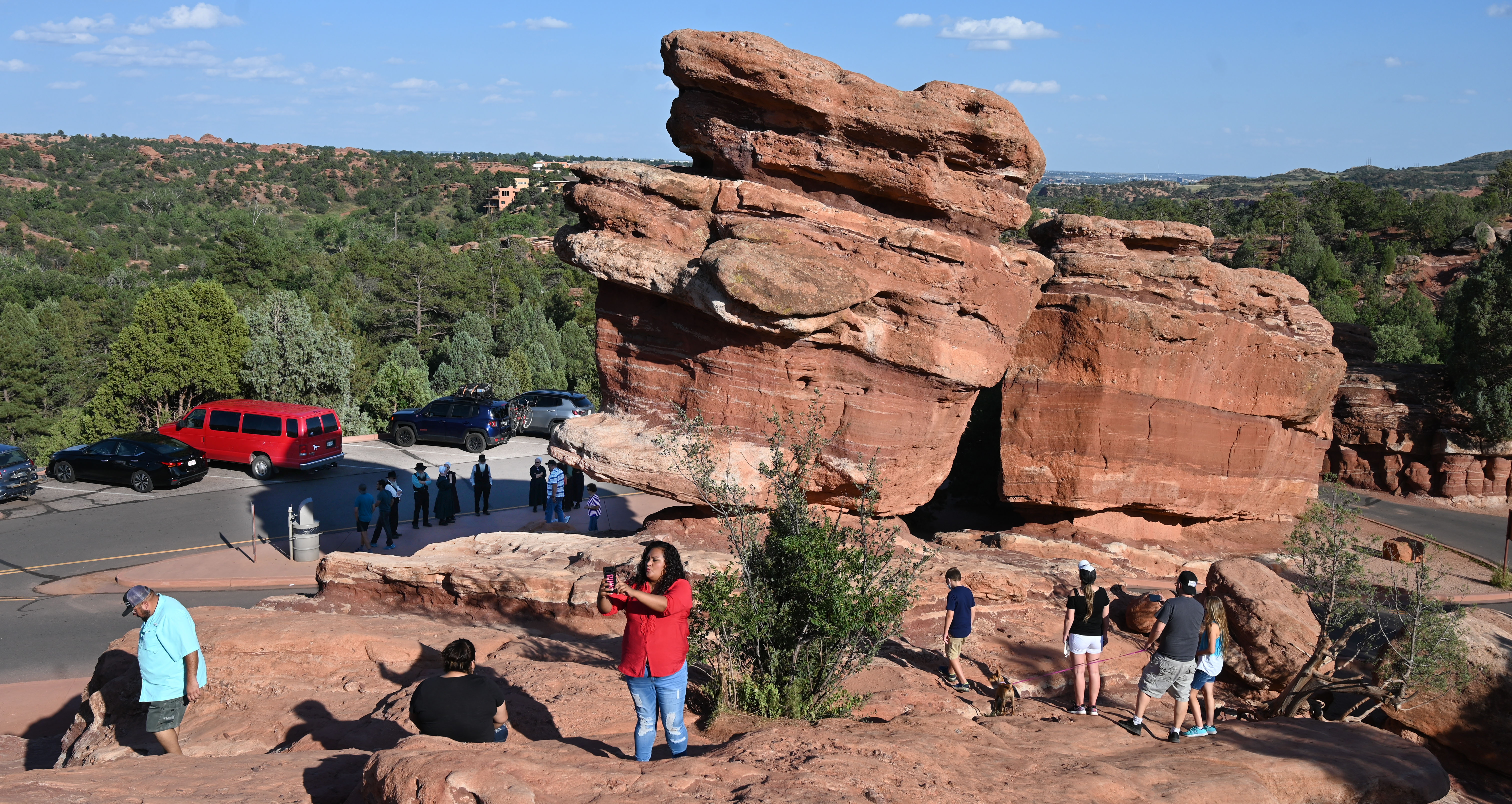 Pikes Peak tourism season ending better than expected, still down from 2019