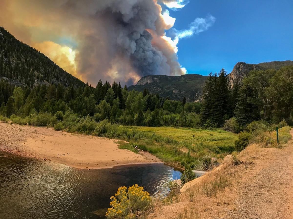 Fort Collins-area fire explodes, prompting Rocky Mountain National Park closures including iconic road
