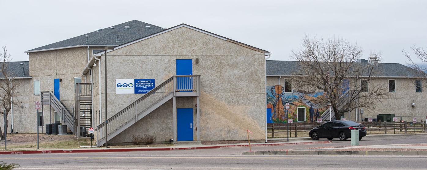 Halfway house residents struggle to buy food, medicine after facility issues run of bad checks