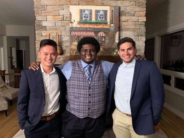 Rangeview High School alumni begin scholarship, mentor program for Aurora students