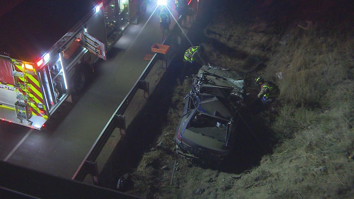 Driver killed on I-25 after car goes airborne, hits overpass