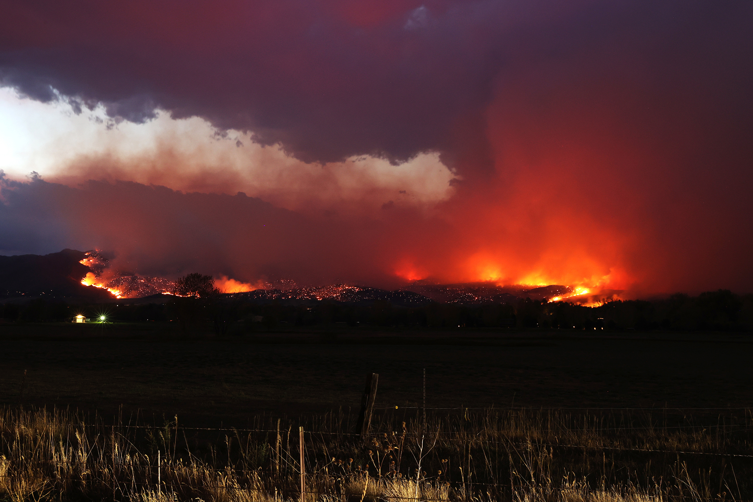 Authorities: 26 homes destroyed in CalWood fire; Lefthand Canyon fire torches roughly 300 acres