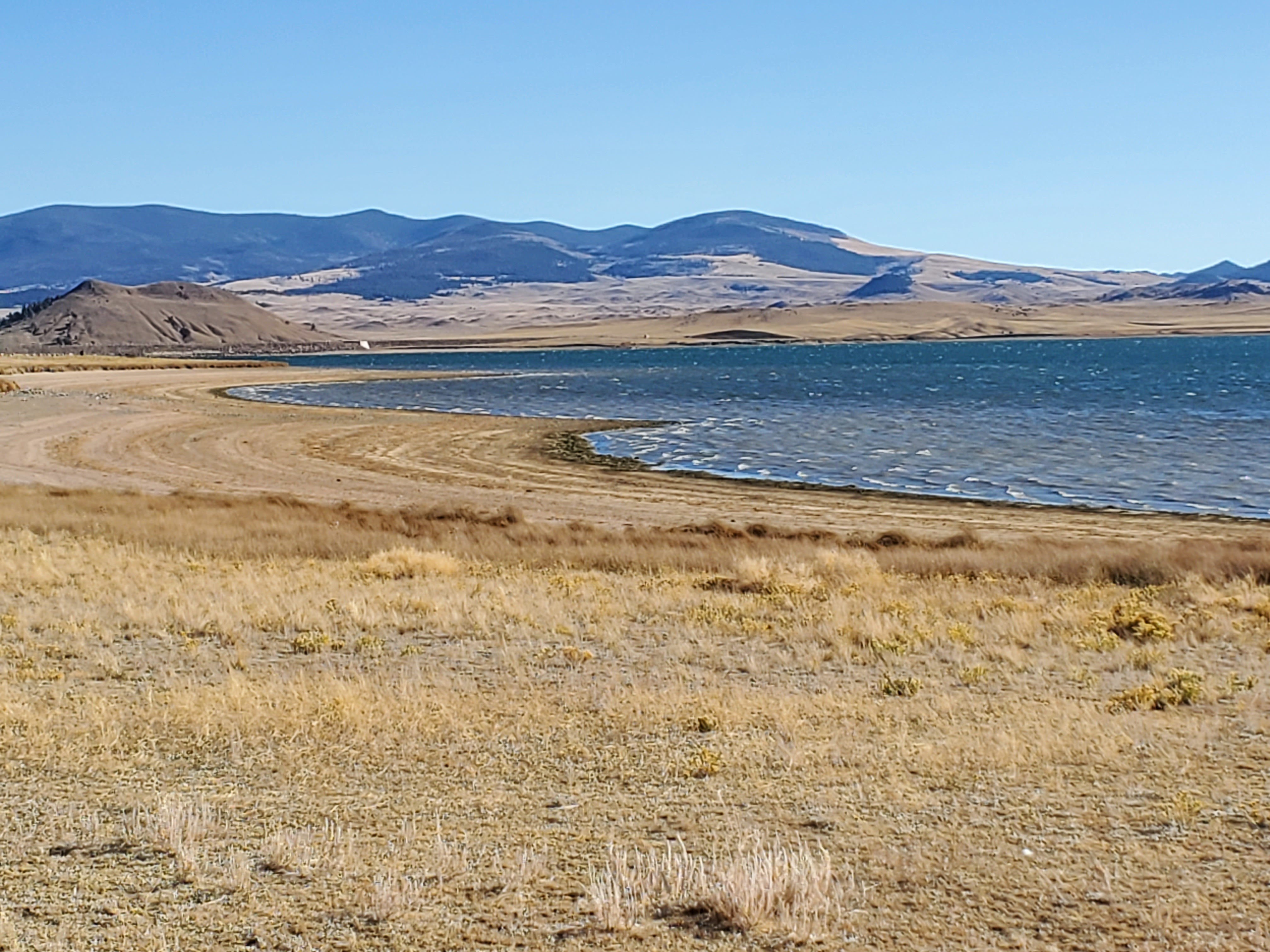 Low water levels cause closures at Spinney Mountain State Park