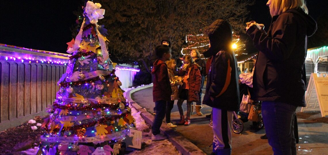 Lakewood officials encourage people to participate in this years lamp post decorating contest