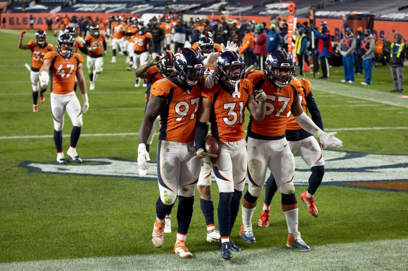 Broncos top Dolphins as Vic Fangio, Denver’s defense frustrate Tua Tagovailoa