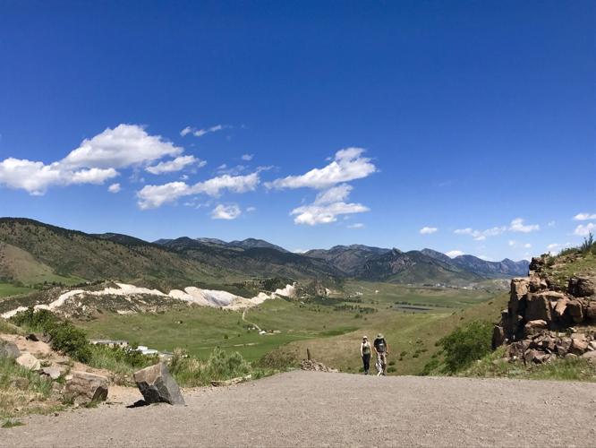 Jefferson County Open Spaces, Lyft team up to offer discounted fares to some trailheads