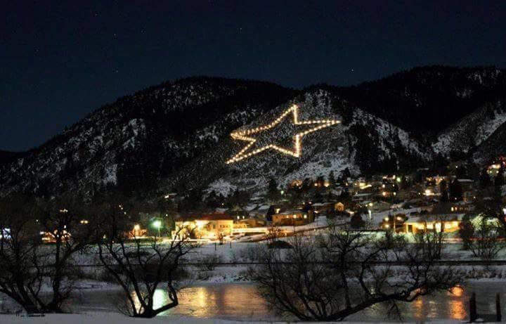 Six things to do around Colorado this weekend: Palmer Lake lights,  ‘Christmas Vacation,” Mile High Tree, Pueblo ElectriCritters