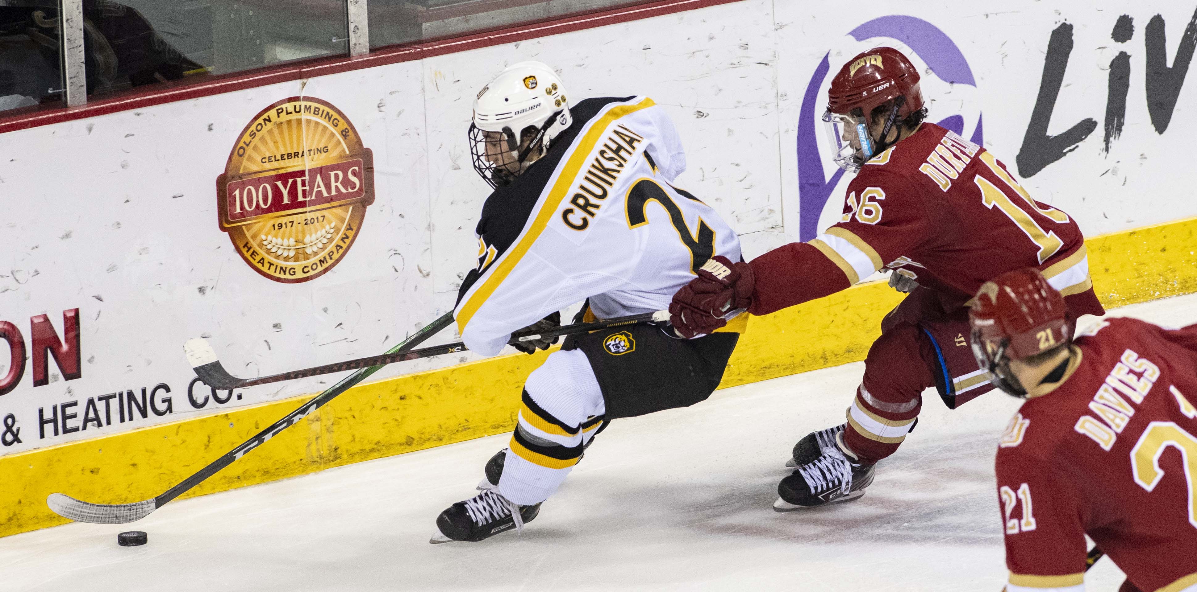 Denver hockey 4th in USA Today/USA Hockey Magazine preseason poll