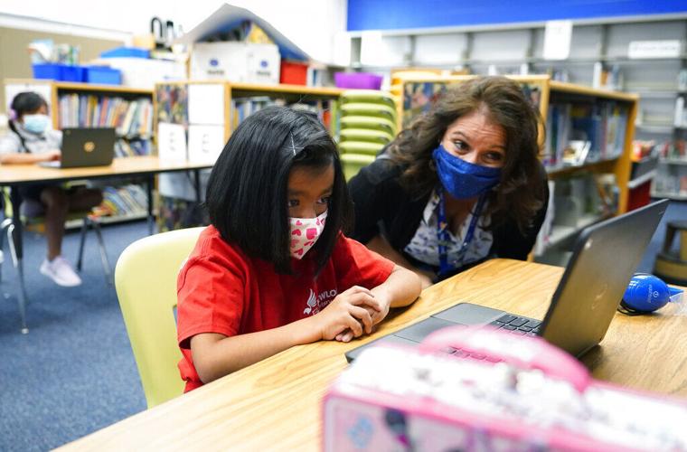 Judge rules students at JeffCo private school must wear masks
