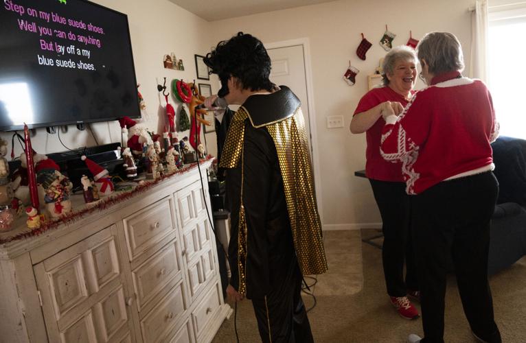 122520-fam-christmas 4.jpg