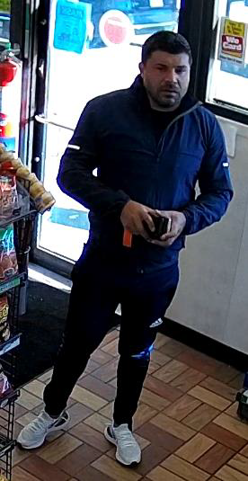 Aurora store clerk assaulted over face mask request, police say