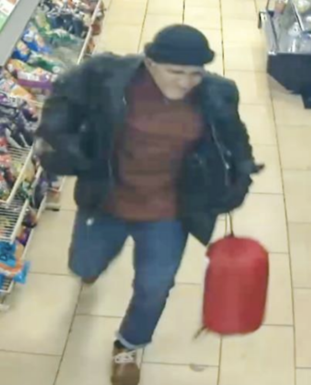 Denver police release photo of suspect in December 16th Street Mall stabbing
