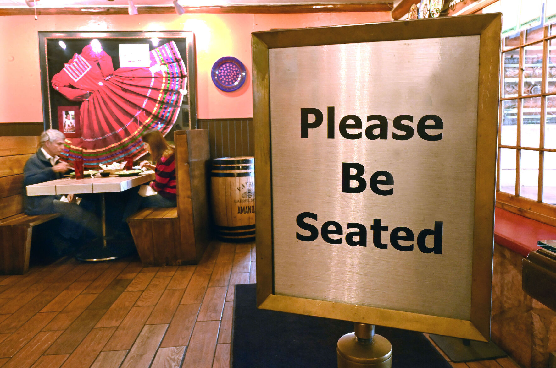 Partially reopening Colorado Springs-area restaurants hope to ‘live the good life again’