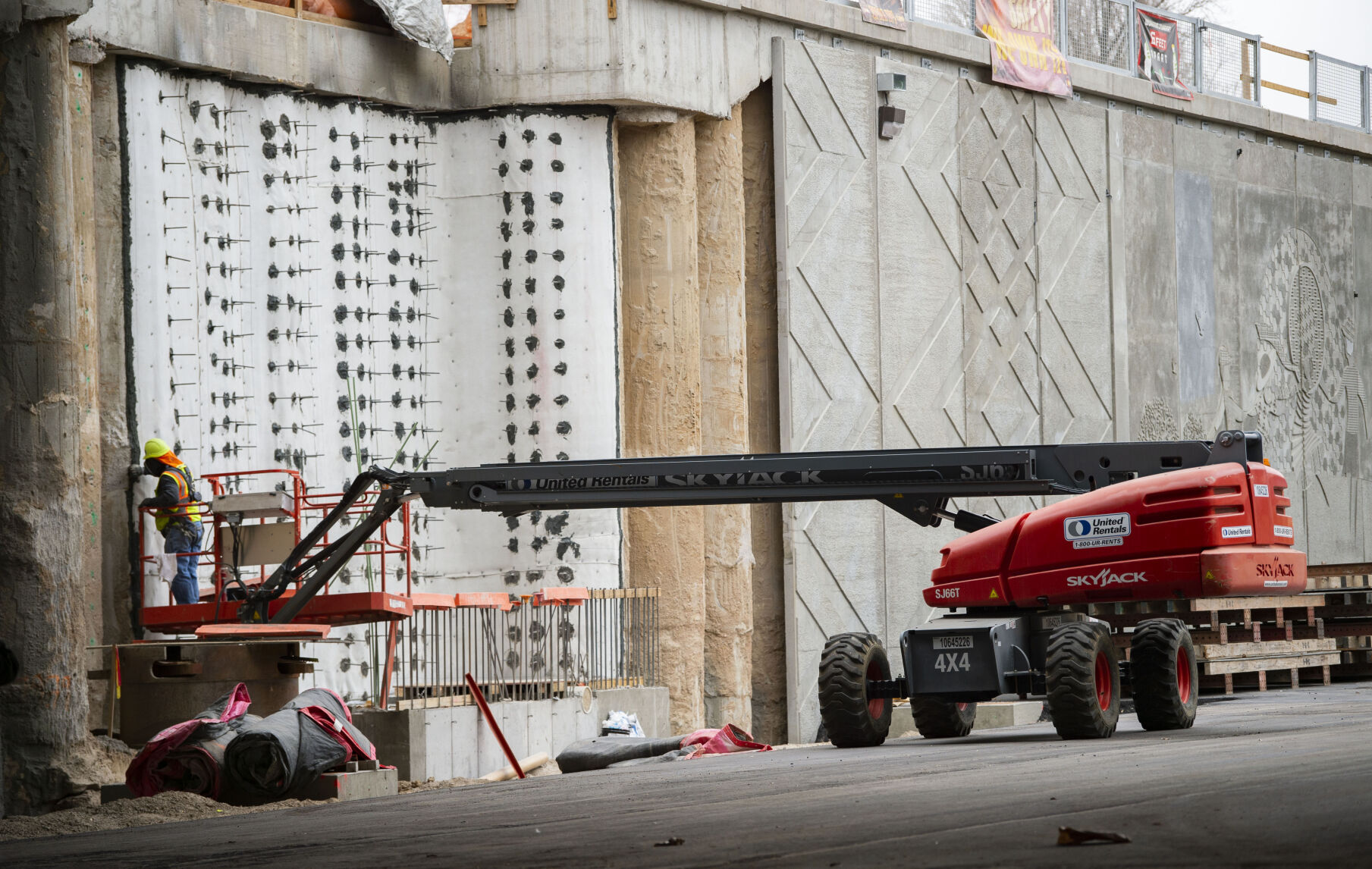 Crews work on the walls of the westbound tunnel of the Central 70 project Monday, Nov. 9, 2020, through the Denver neighborhoods of Globeville/Elyria-Sawnsea. (The Gazette, Christian Murdock) (Christian Murdock/The Gazette)