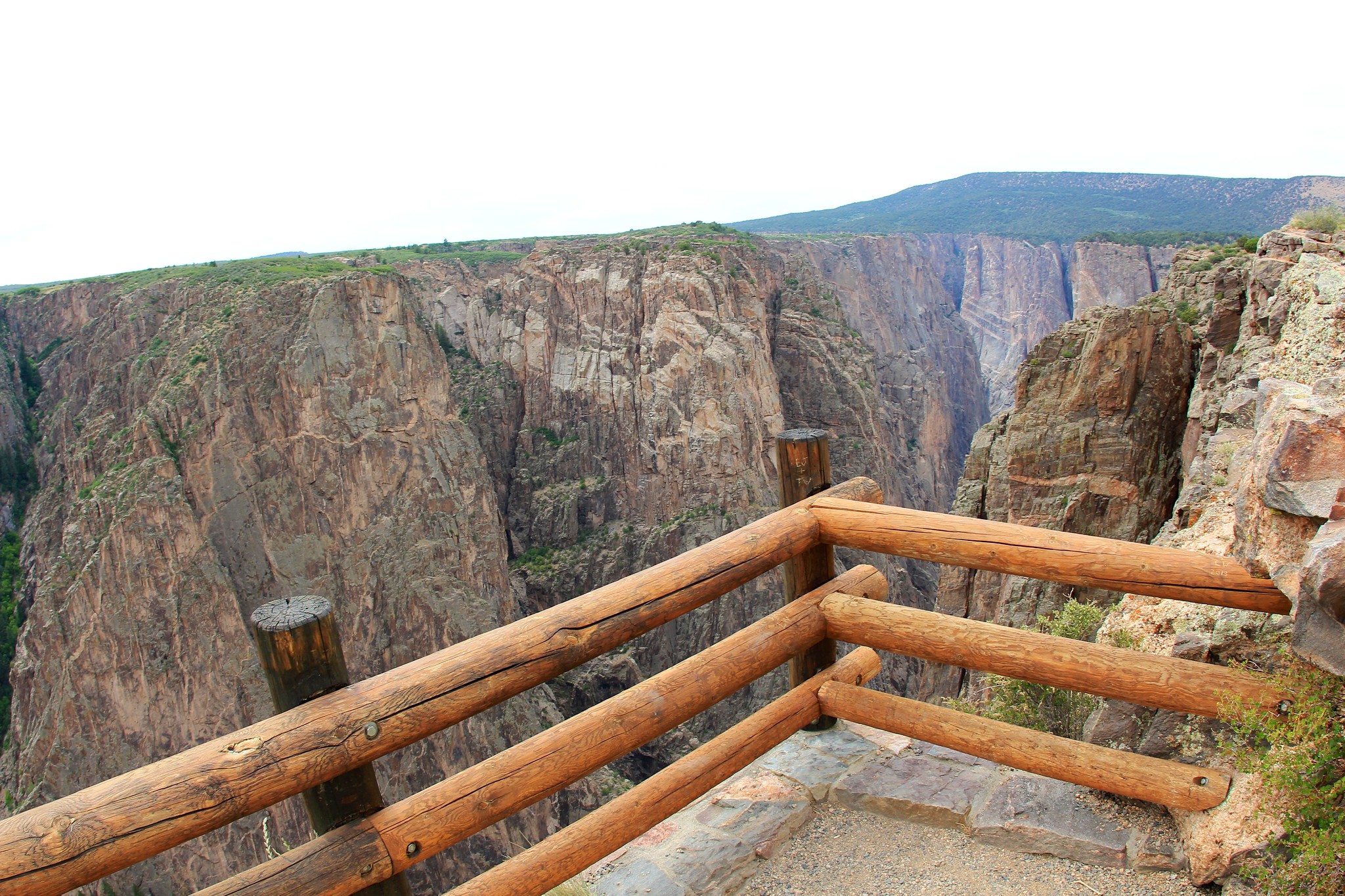 Scenic Drives in Black Canyon of the Gunnison National ParkAnother scenic route in the park is North Rim Road, which is accessed from the east end of Crawford State Park via a gravel road. North Rim Road offers 6 overlooks and because the canyon walls on the North Rim are almost vertical, some of the most impressive views in the national park are found here.Author’s note: North Rim Road is closed during winter.Photo Credit: daveynin (Flickr)