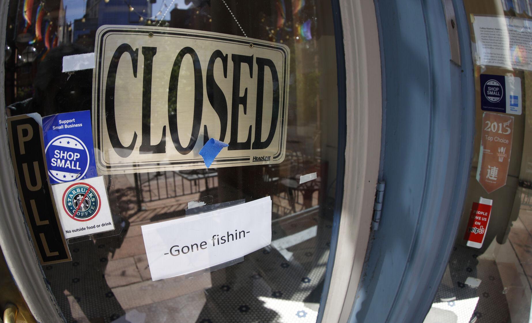 Denver waives renewal fees for restaurant licenses in 2021