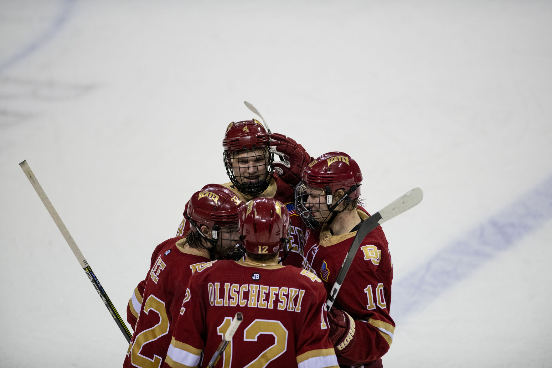 DU hockey defeats Colorado College 5-1