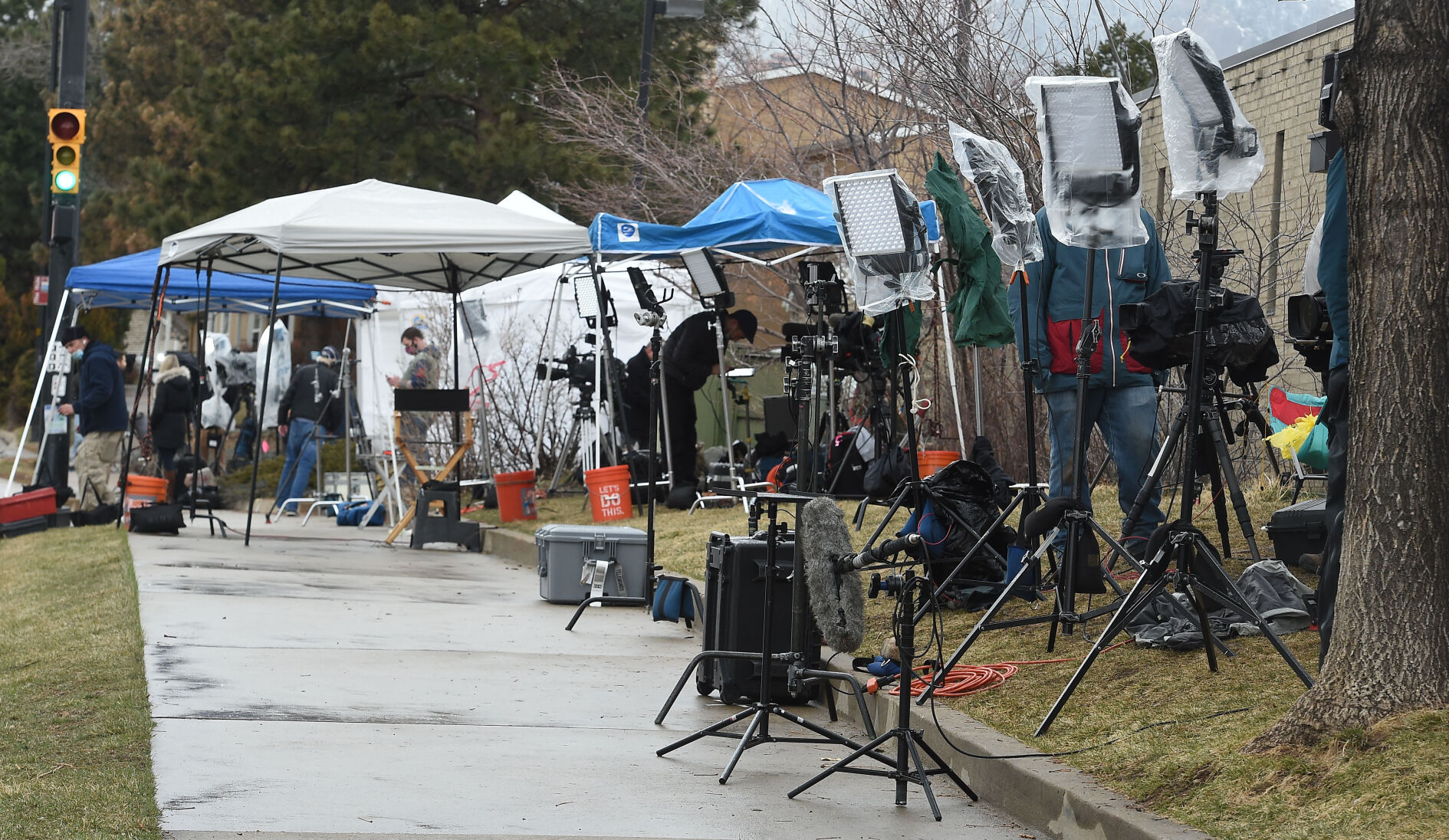 National and local media were out in force across the street from where the King Soopers mass shooting happened on Monday. (Photo by Jerilee Bennett, The Gazette) (JERILEE BENNETT)