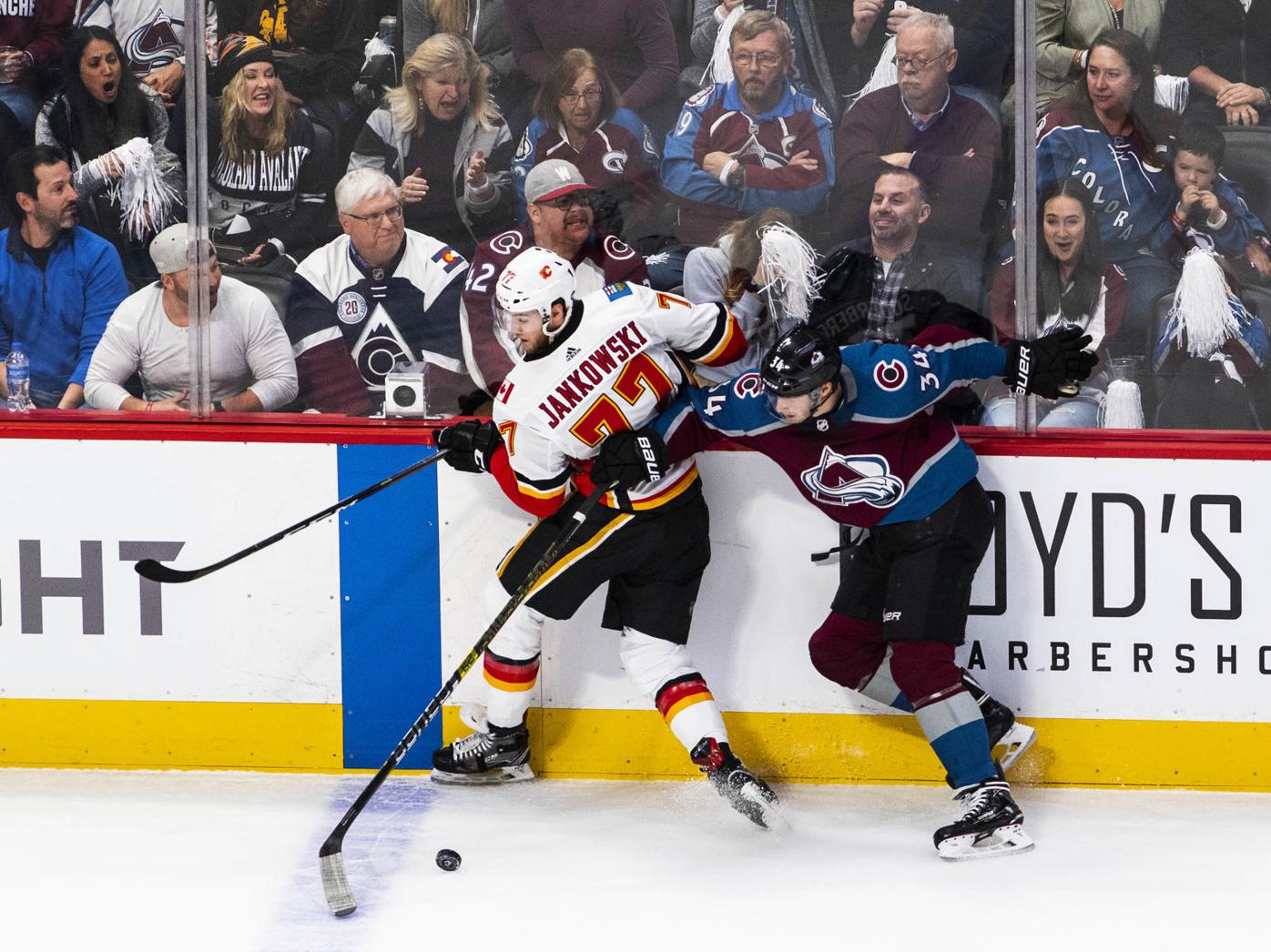 Colorado Avalanche bring back another familiar face at NHL trade deadline in forward Carl Soderberg
