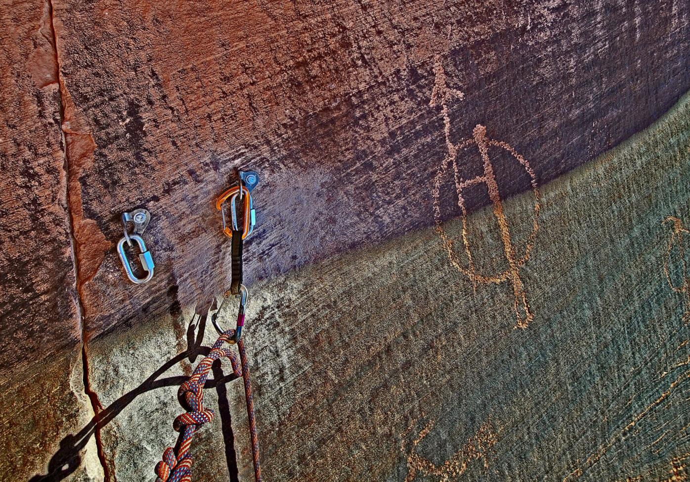bolted Petroglyphs_Rock Art_Darrin Reay_2110907_2.jpg