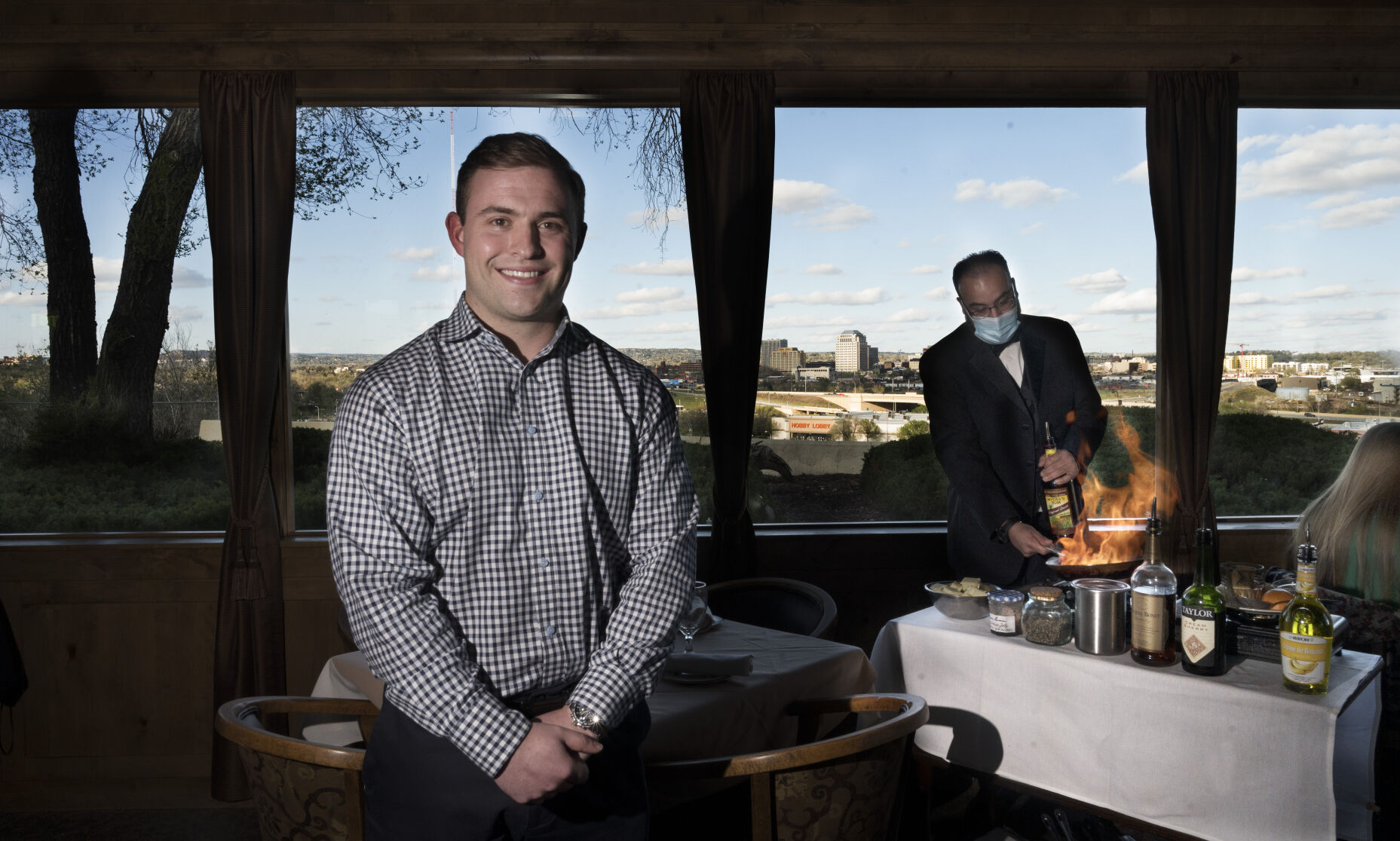 Son of longtime Woodland Park restaurant owner following his father’s footsteps