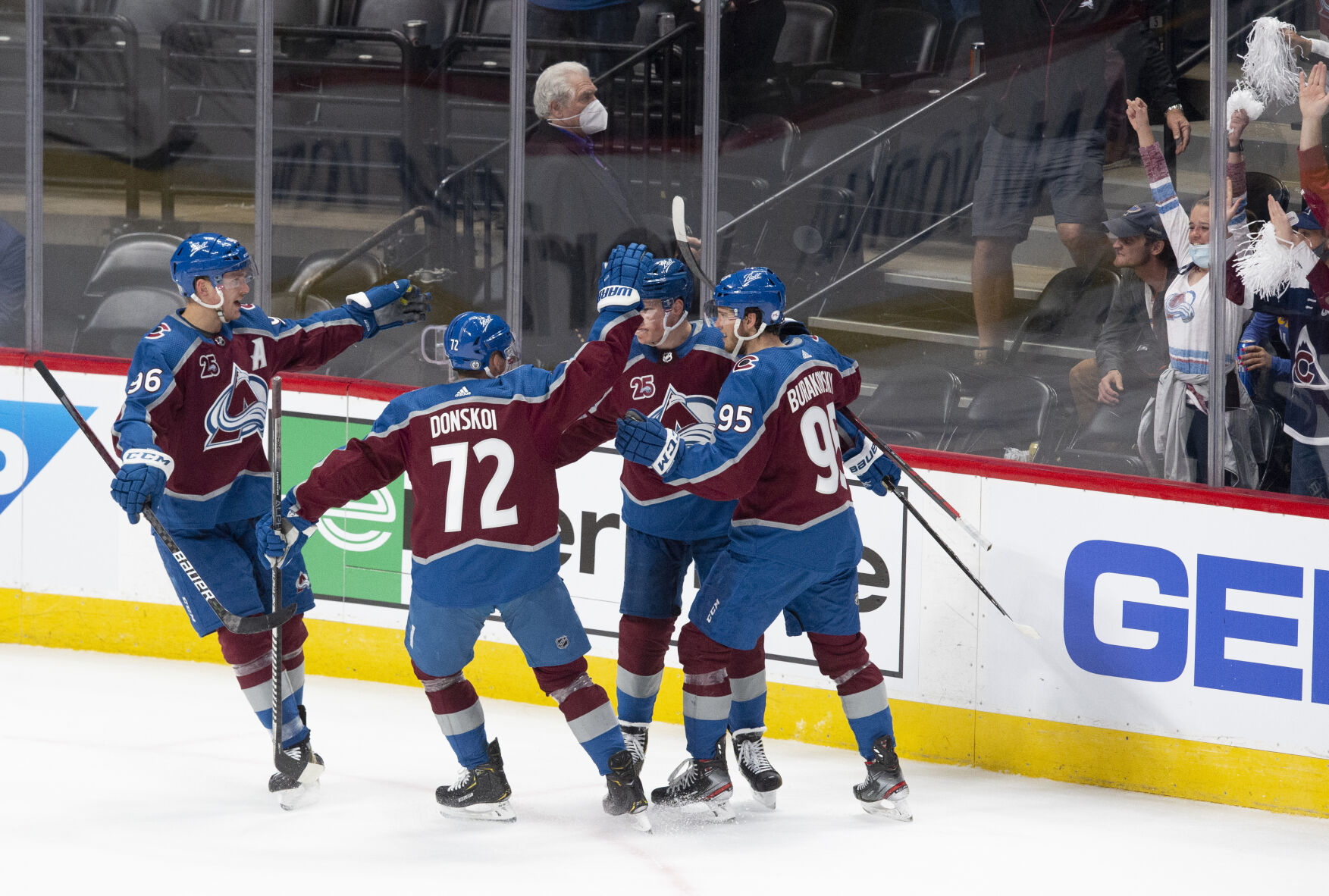 Rest and growth on tap for Colorado Avalanche as first round stretches on elsewhere