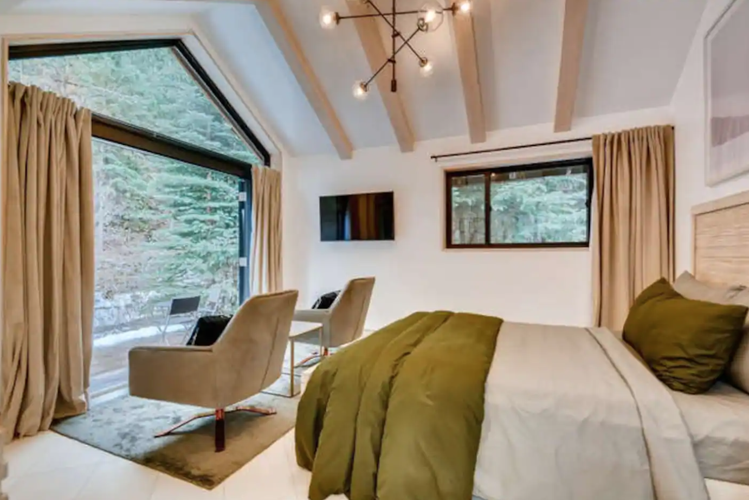 Photo Credit: Water & Stone Retreat
