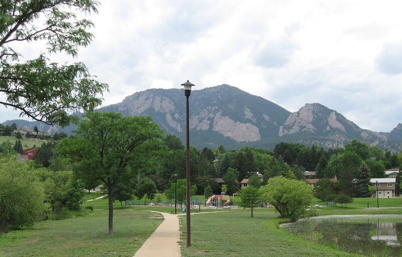 4. Harlow Platts Park – BoulderThrough a slightly wooded area, the disc golf course at Harlow Platts Park in Boulder offers great opportunities for beginners to learn. The hilly course features nine holes.Photo Credit: City of Boulder (flickr).