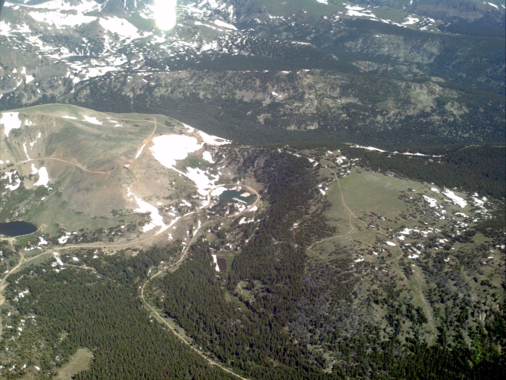 Colorado off-road enthusiasts propose return to scenic route over Continental Divide