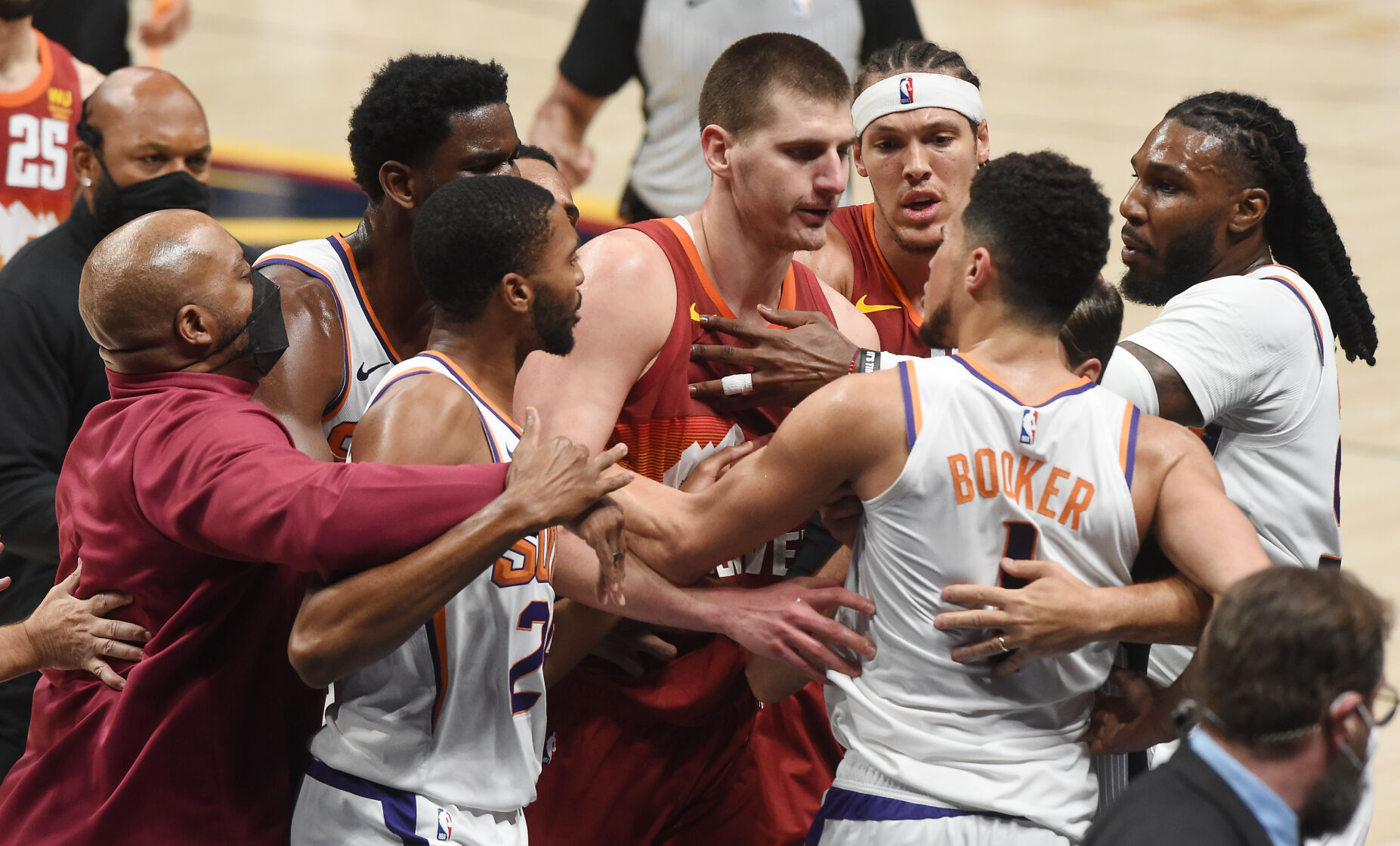 Nikola Jokic’s ejection effectively ends Denver Nuggets’ season in Phoenix Suns’ sweep