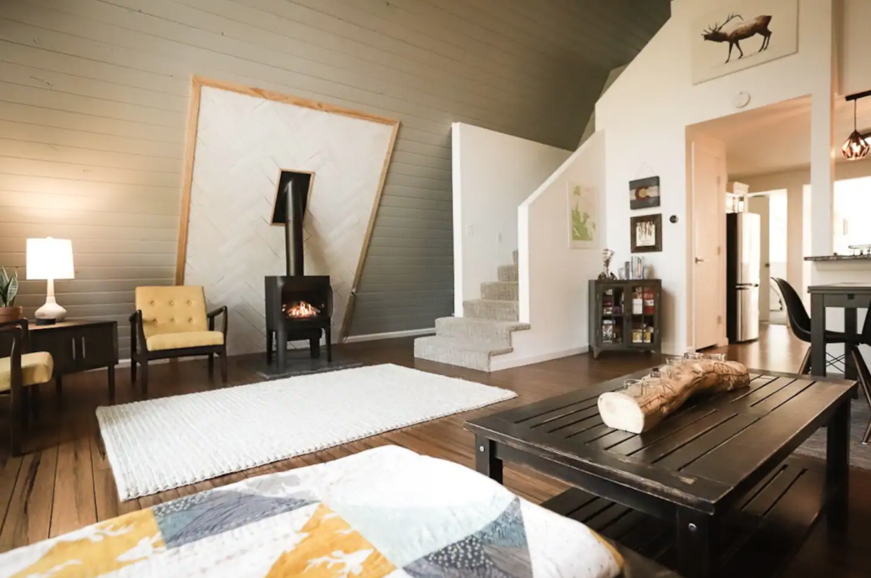 Enjoy your own private sauna in this cozy Colorado cabin