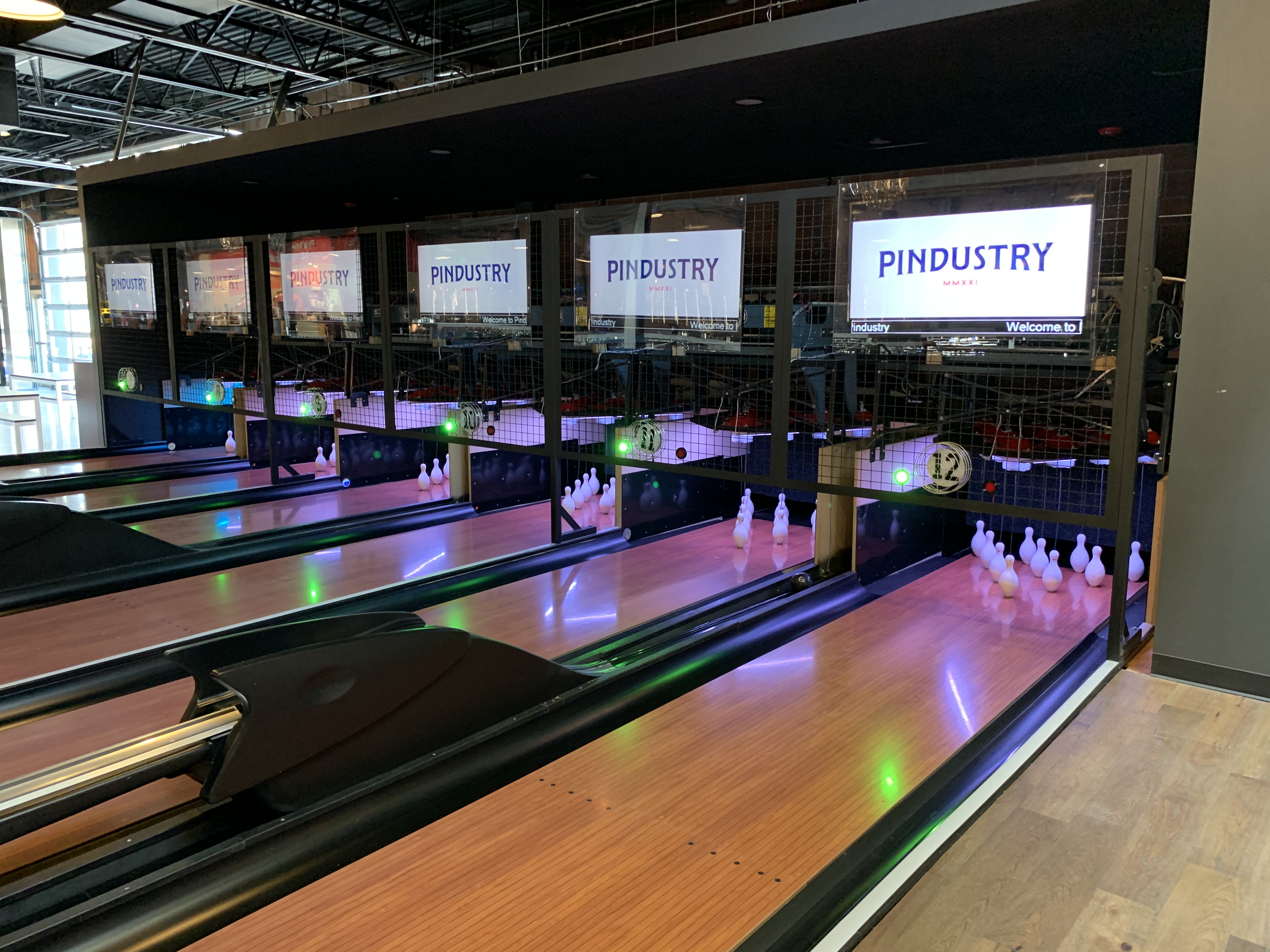 Greenwood Village welcomes sprawling entertainment complex Pindustry