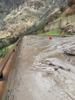 Colorado weather: Mudslide closes I-70 as flood warnings issued